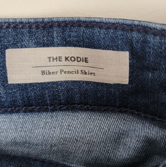 Blue Jean Pencil Skirt AG Adriano Goldschmied - Picture 5 of 8